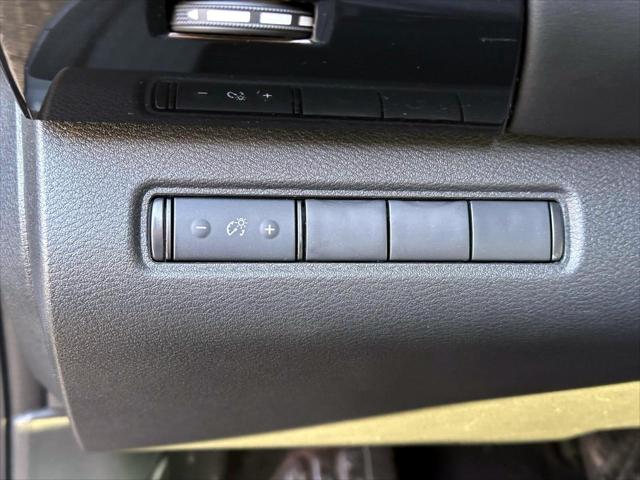 2024 Nissan Pathfinder S 4WD [19]