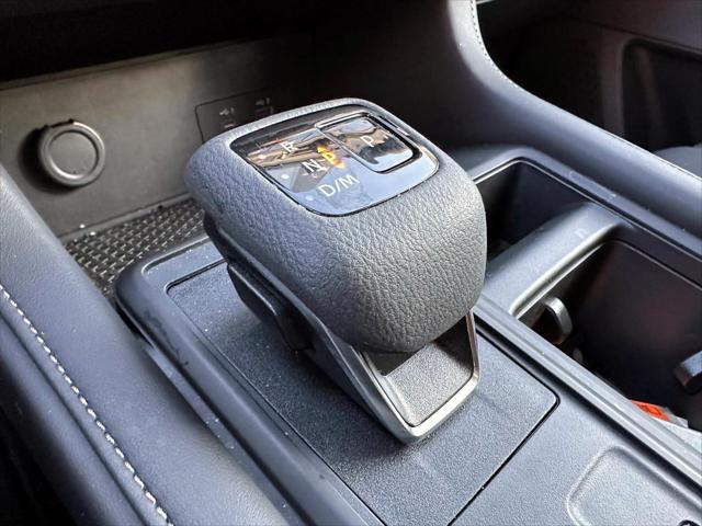 2024 Nissan Pathfinder S 4WD [24]