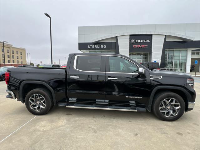 2023 GMC Sierra 1500 2WD Crew Cab Short Box SLT
