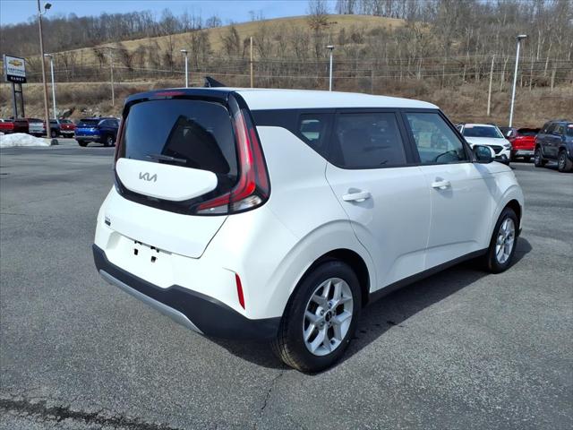 2024 Kia Soul LX 2024 Kia Soul LX