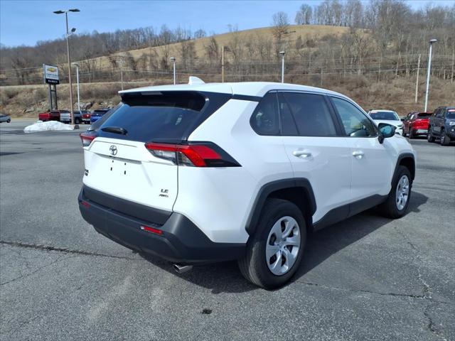 2024 Toyota RAV4 LE 2024 Toyota RAV4 LE
