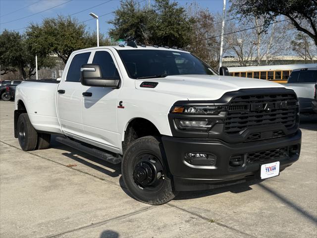 2026 RAM Ram 3500 RAM 3500 TRADESMAN CREW CAB 4X4 8 BOX