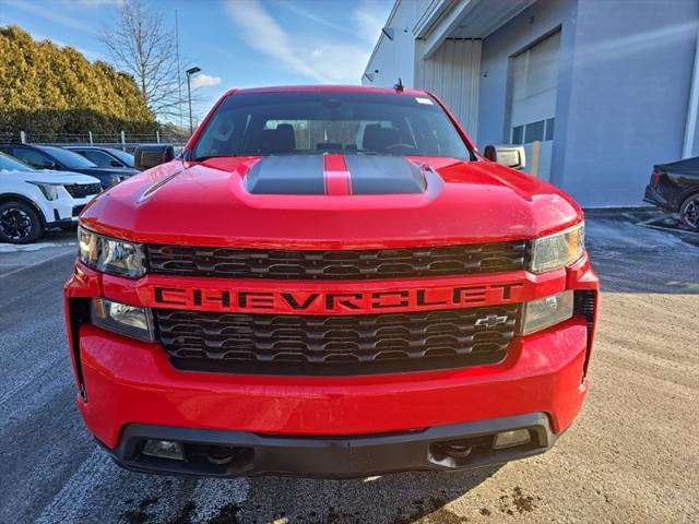 2021 Chevrolet Silverado 1500 4WD Crew Cab Short Bed Custom 2021 Chevrolet Silverado 1500 4WD Crew Cab Short Bed Custom