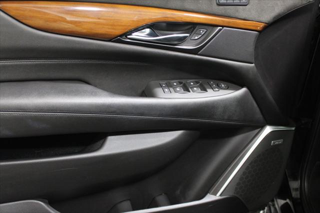 2020 Cadillac Escalade 2WD Luxury