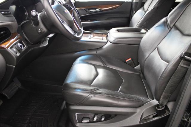 2020 Cadillac Escalade 2WD Luxury