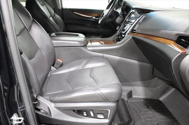 2020 Cadillac Escalade 2WD Luxury