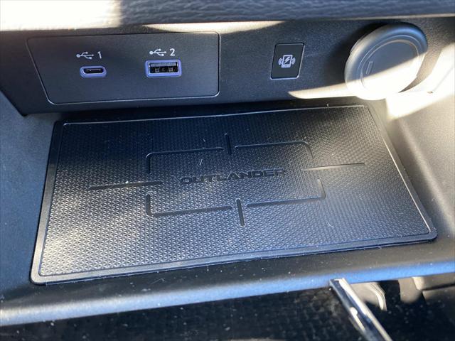 2025 Mitsubishi Outlander PHEV SEL BLACK EDITION S-AWC