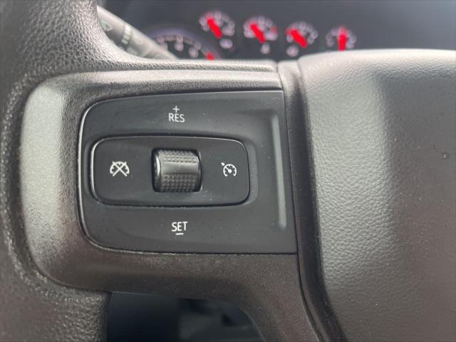 2020 Chevrolet Silverado 1500 2WD Crew Cab Short Bed Custom