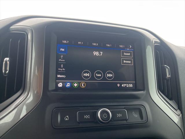 2020 Chevrolet Silverado 1500 2WD Crew Cab Short Bed Custom