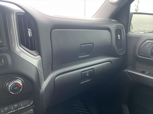 2020 Chevrolet Silverado 1500 2WD Crew Cab Short Bed Custom