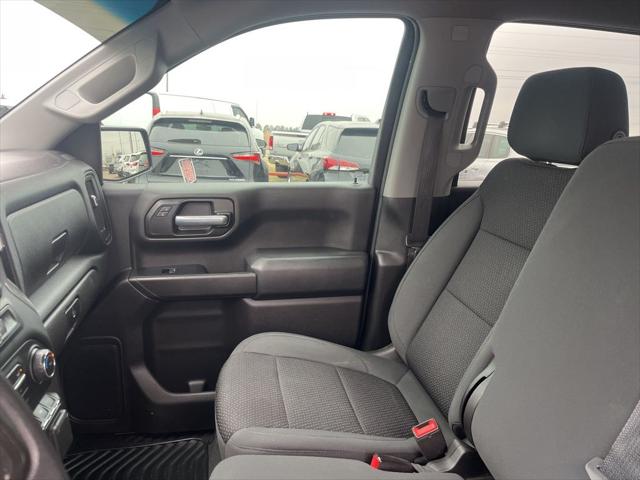 2020 Chevrolet Silverado 1500 2WD Crew Cab Short Bed Custom