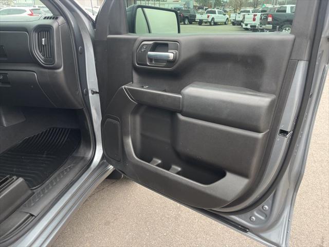 2020 Chevrolet Silverado 1500 2WD Crew Cab Short Bed Custom