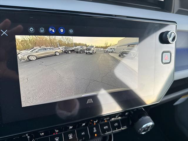 2027 Chevrolet Bolt RS FWD