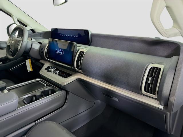 2026 Ford Expedition Max Active MAX