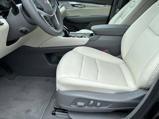 2026 Cadillac XT5 Premium Luxury FWD