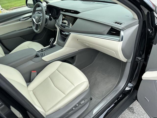 2026 Cadillac XT5 Premium Luxury FWD