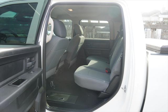 2018 Ram 3500 Tradesman Crew Cab 4x4 8 Box