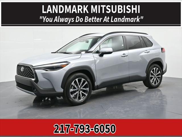 2024 Toyota Corolla Cross XLE for sale in Springfield, IL
