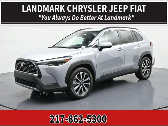 2024 Toyota Corolla Cross XLE for sale in Springfield, IL