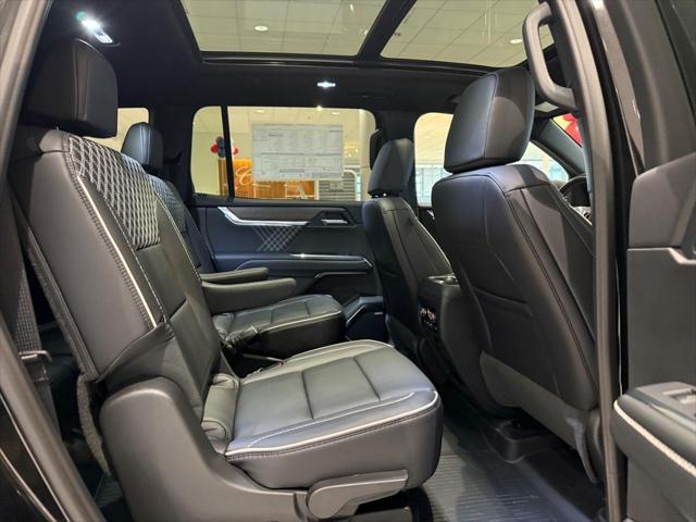 2026 GMC Acadia Denali AWD
