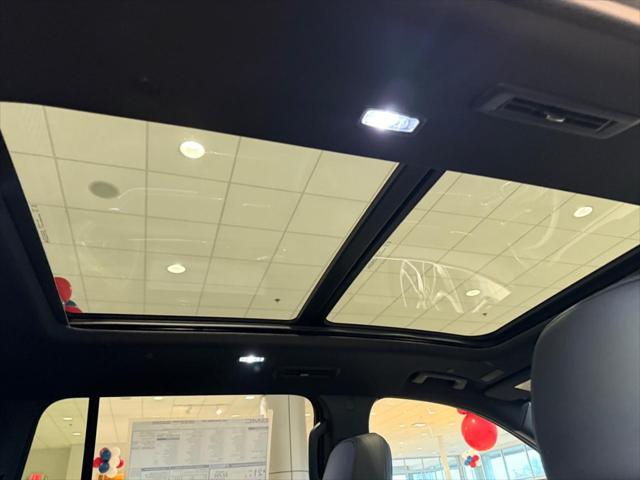 2026 GMC Acadia Denali AWD