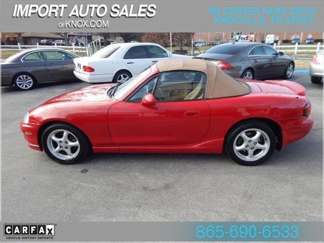 1999 Mazda MX-5 Base 2dr Convertible
