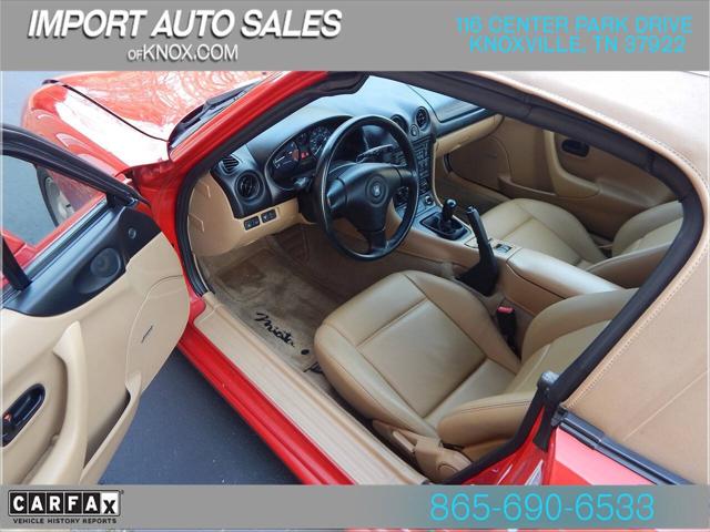 1999 Mazda MX-5 Base 2dr Convertible