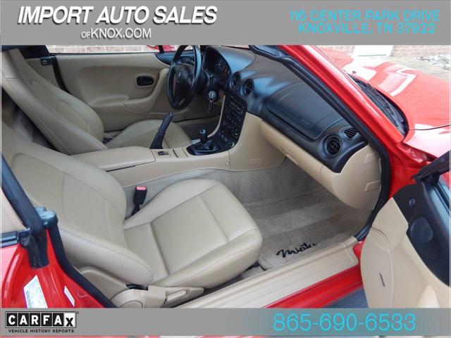 1999 Mazda MX-5 Base 2dr Convertible
