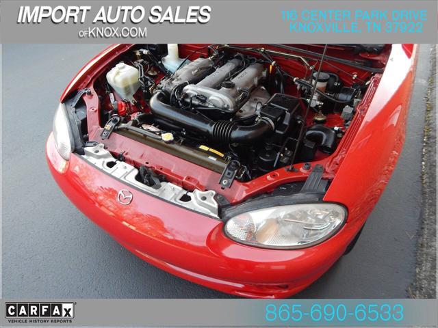 1999 Mazda MX-5 Base 2dr Convertible
