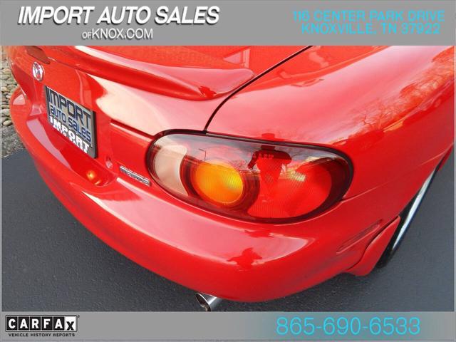 1999 Mazda MX-5 Base 2dr Convertible