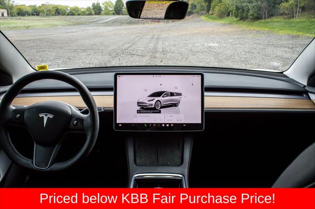 2022 Tesla Model 3 Long Range Dual Motor All-Wheel Drive