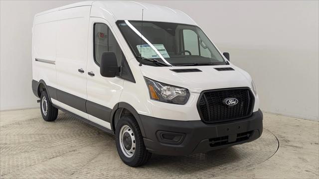 2026 Ford Transit Cargo Van T-250 148" Med Rf 9150 GVWR RWD