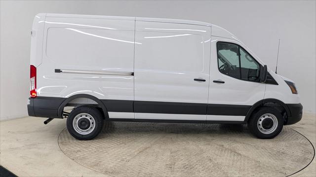 2026 Ford Transit Cargo Van T-250 148" Med Rf 9150 GVWR RWD