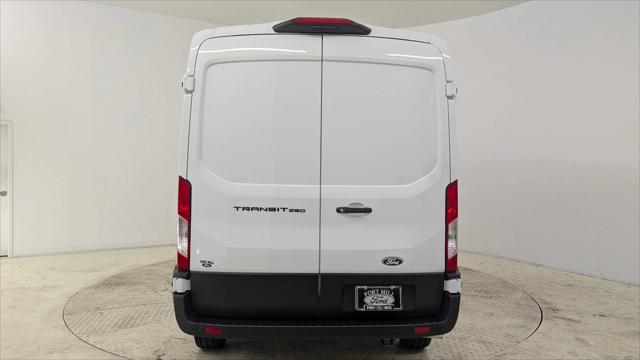 2026 Ford Transit Cargo Van T-250 148" Med Rf 9150 GVWR RWD
