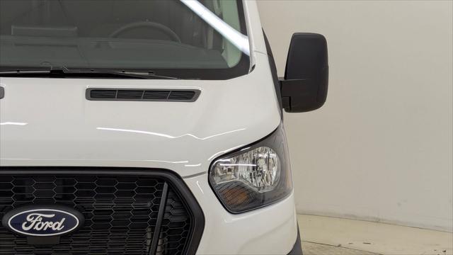 2026 Ford Transit Cargo Van T-250 148" Med Rf 9150 GVWR RWD