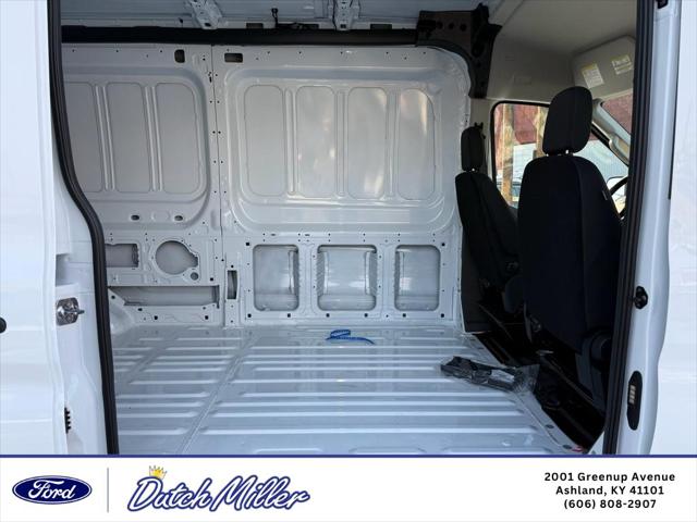 2026 Ford Transit Cargo Van Base