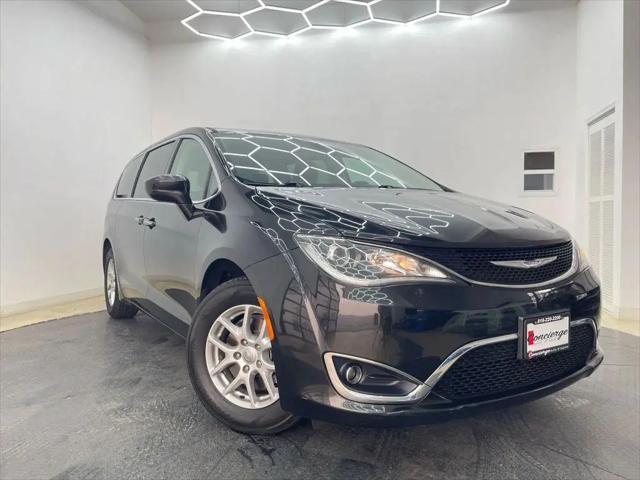 2020 Chrysler Pacifica Touring for sale in Glendale, CA