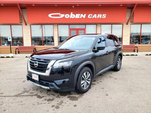 2024 Nissan Pathfinder SL FWD for sale in Middleton, WI