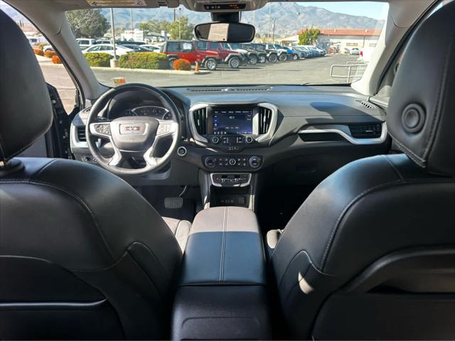 2024 GMC Terrain AWD SLT
