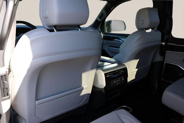 2026 Jeep Grand Wagoneer 4x4