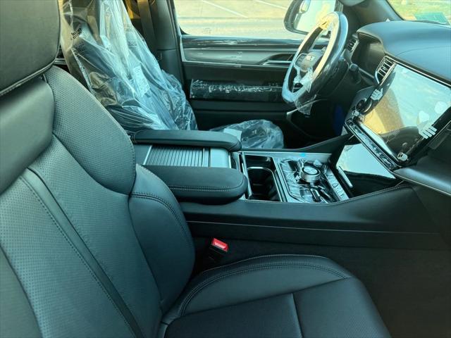 2026 Wagoneer Grand Wagoneer GRAND WAGONEER LIMITED RESERVE 4X4