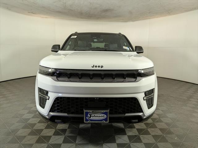 2026 Wagoneer Grand Wagoneer GRAND WAGONEER UPLAND 4X4