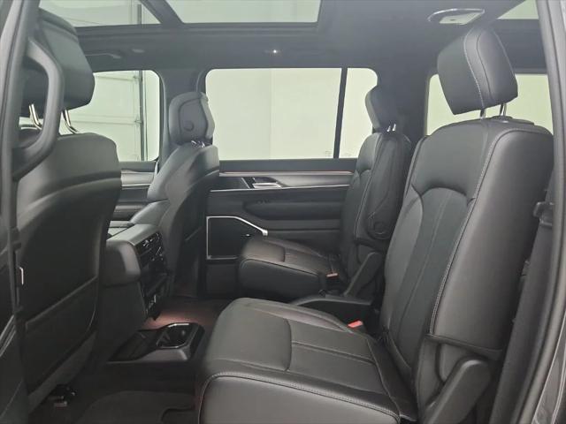 2026 Jeep Grand Wagoneer 4x4