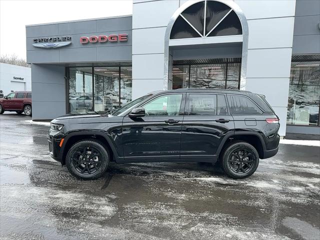 2026 Jeep Grand Cherokee GRAND CHEROKEE LAREDO ALTITUDE 4X4 2026 Jeep Grand Cherokee GRAND CHEROKEE LAREDO ALTITUDE 4X4