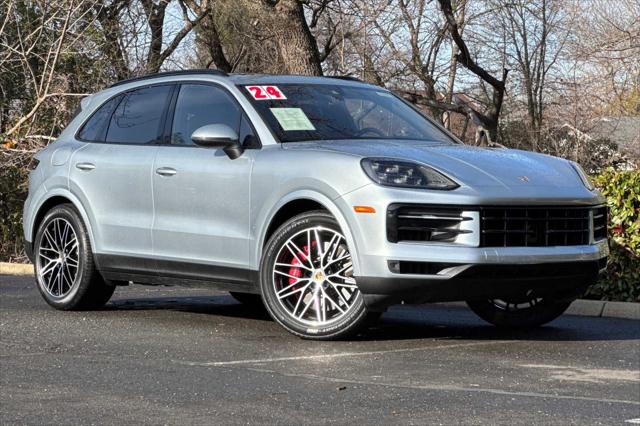 2024 Porsche Cayenne S