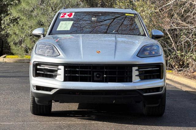 2024 Porsche Cayenne S