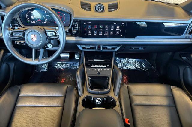 2024 Porsche Cayenne S
