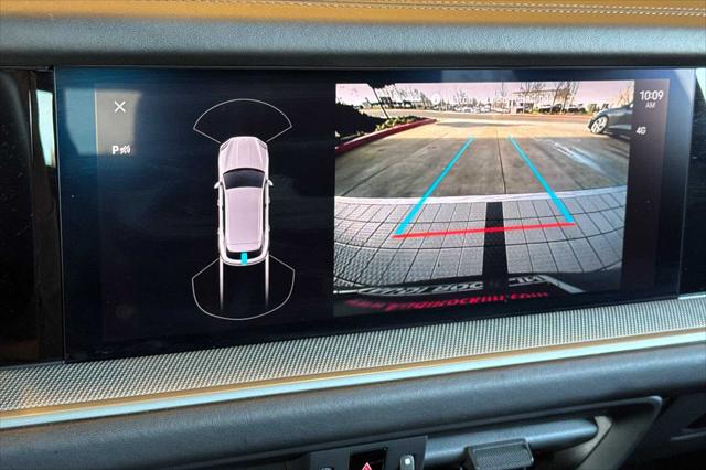 2024 Porsche Cayenne S