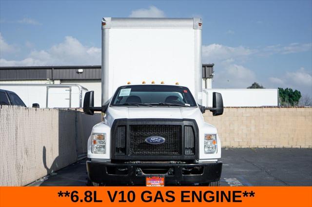 2017 Ford F-650 Base