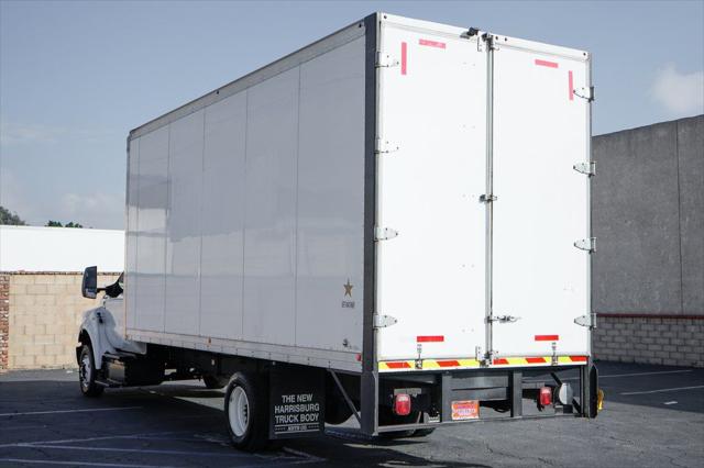 2017 Ford F-650 Base